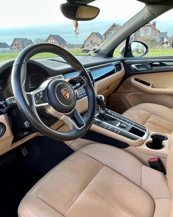 Porsche Macan cena 157800 przebieg: 114000, rok produkcji 2016 z Niemodlin małe 704